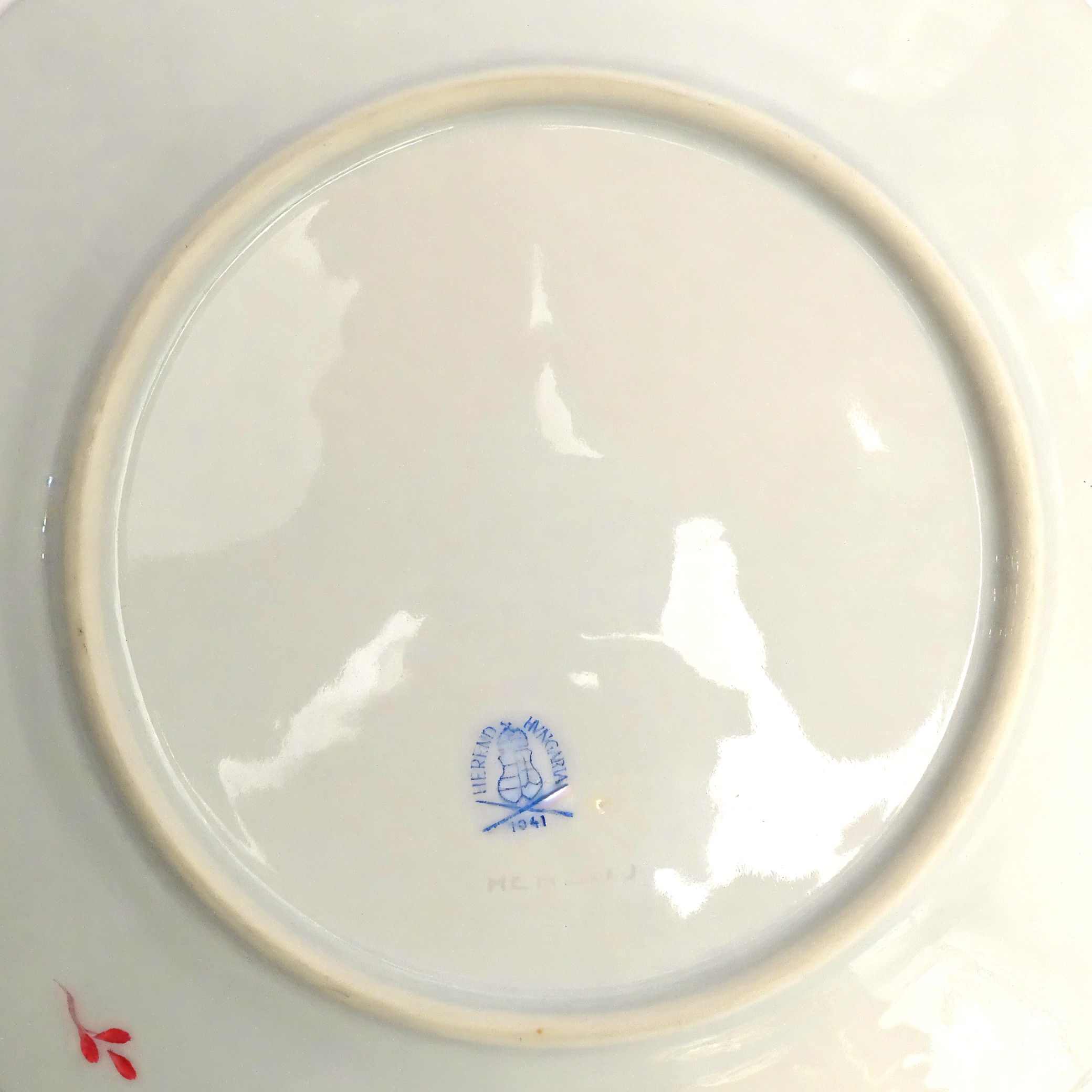 Herend Boquet De Tulipe Decorative Plate, Hand-Painted Porcelain Art, Floral Home Decor, Collectible Vintage Dish